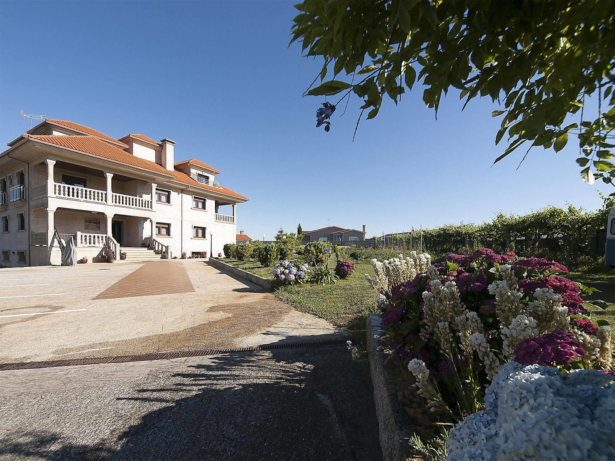 Pension Residencia A Cruzan (Adults Only) Noalla  Exterior foto